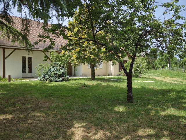 Maison traditionnelle 110m² Bussière Badil