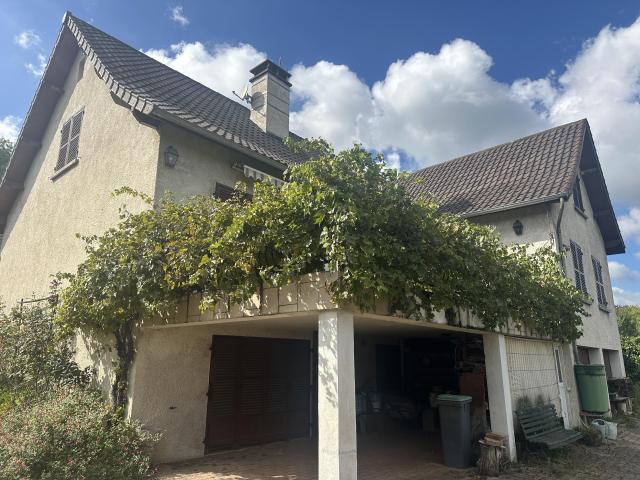 Maison traditionnelle 11 pièces