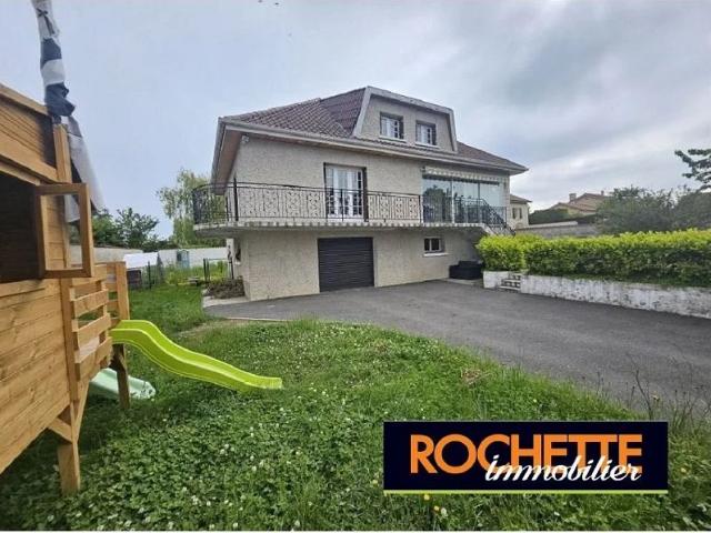 Maison traditionnelle 123m ²