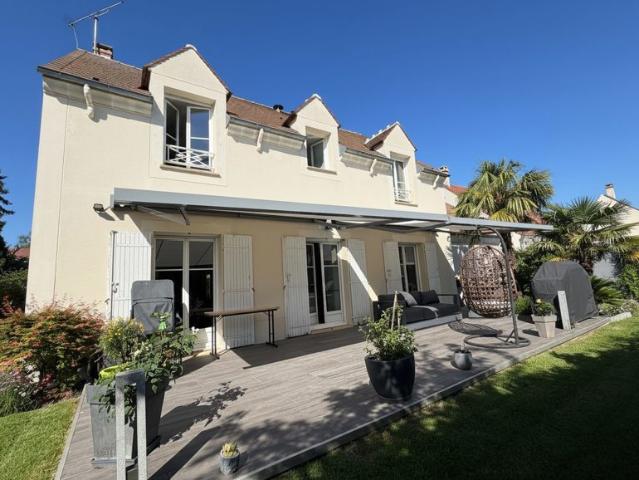 Maison traditionnelle 5 chambres