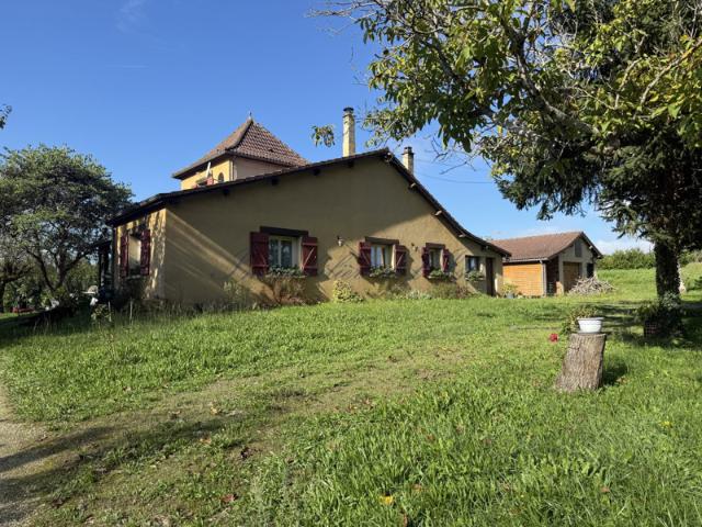 MAISON TRADITIONNELLE