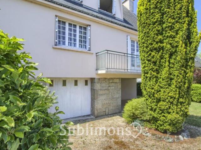 MAISON TRADITIONNELLE 8 PIECES VANNES GARE HOPITAL