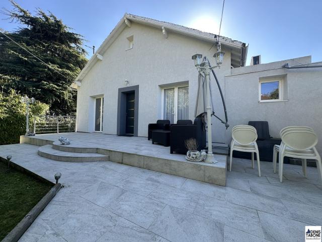 Maison 130.82m ²