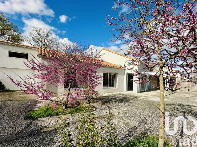 Vente Maison traditionnelle 7 pièces