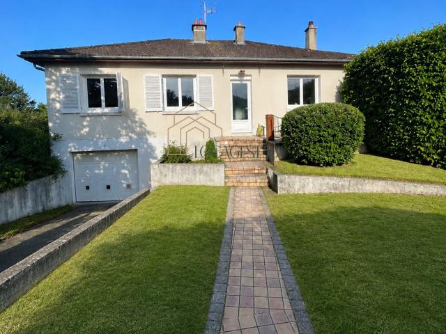 Maison traditionnelle à louer, 5 pièces SAINT DOULCHARD 18230