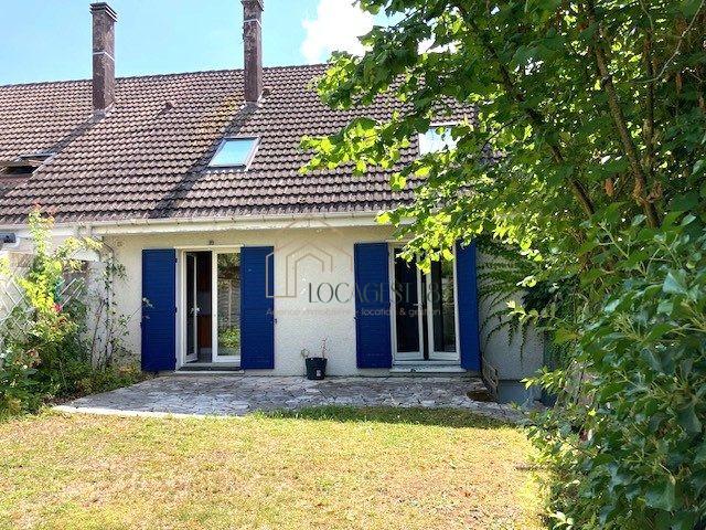 Maison traditionnelle à louer, 6 pièces BOURGES 18000