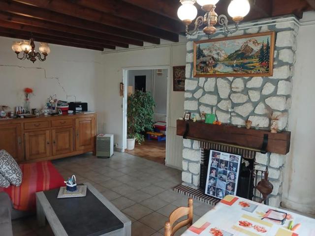 Maison traditionnelle à rénover