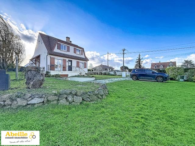 MAISON TRADITIONNELLE DE 140M2, 4 CHAMBRES, SOUS SOL TOTAL, 1339M2 DE TERRAIN