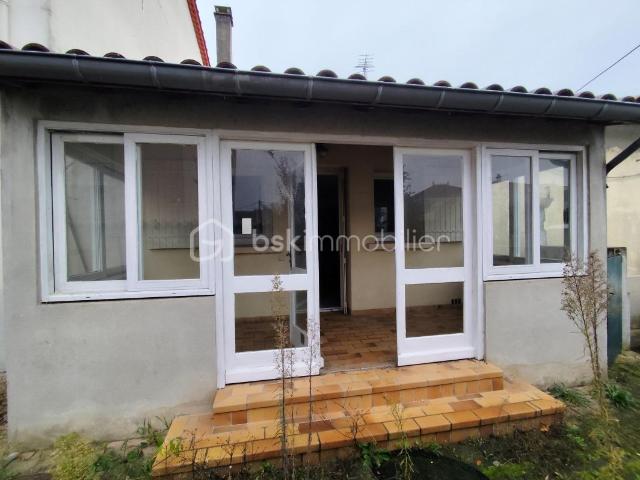 Maison traditionnelle plain pied 3 chambres à Montélimar