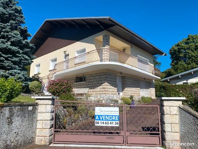 Maison traditionnelle premières hauteurs