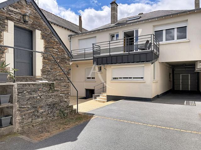 Maison Trelaze 9 pièce s 200 m2