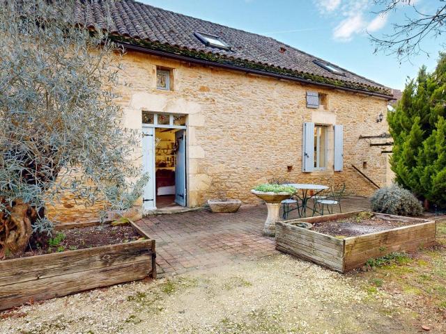 Maison très belle vue, 3 chambres, un bureau, piscine et nom. 235m² Villefranche du Périgord