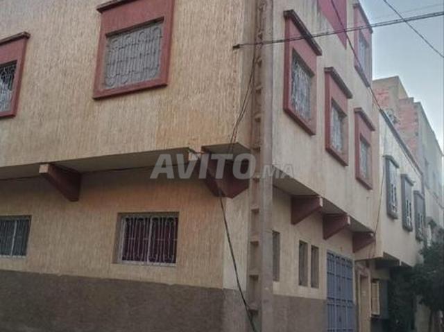 Maison trois façades, RDC avec garage et 1er étage