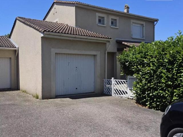 MAISON TYPE 4 AVEC JARDIN ET GARAGE