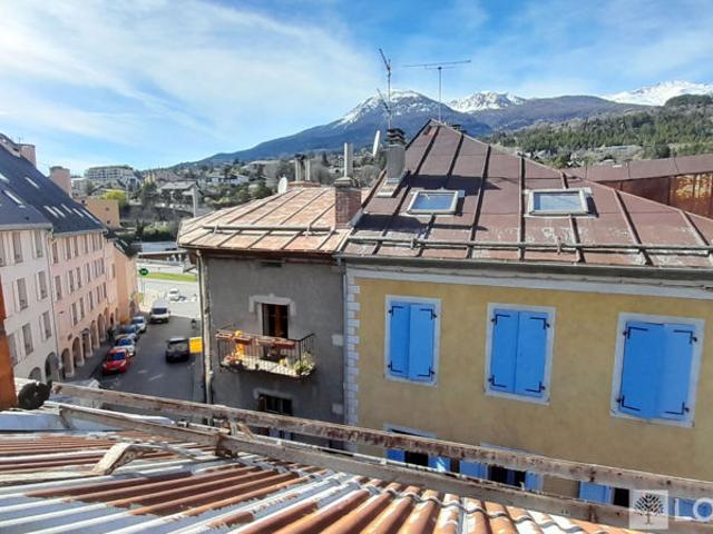 MAISON TYPE 4 EMBRUN 4 pièces