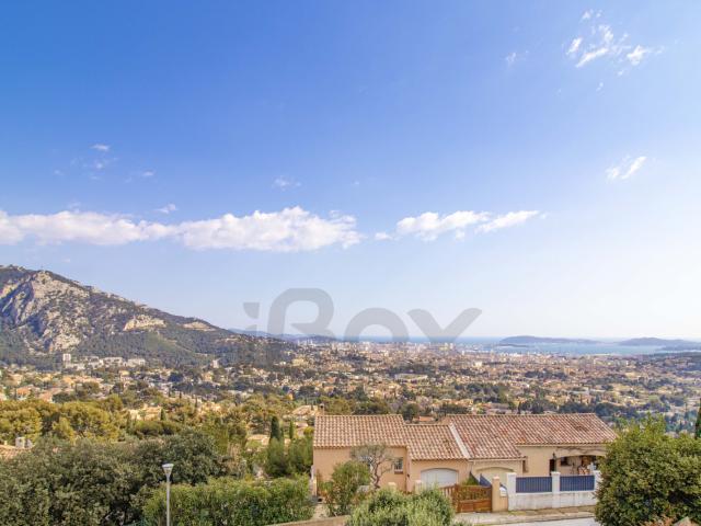 Maison Type 5 125m2 piscine et vue mer