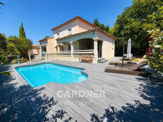 Maison Type 6 de 162m2