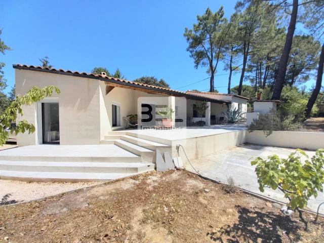 Maison Type 7 Rénovée Parc arboré piscinable 145m² Goudargues