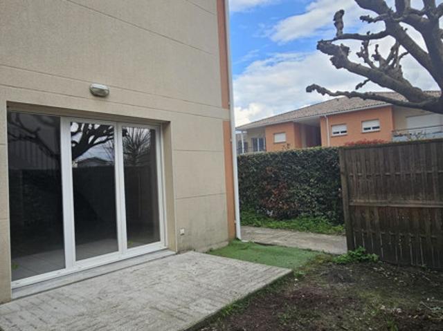 Maison type 3 avec jardin et places de parkings