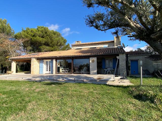 Maison Type Mas Provençal, Piscine, Terrain 3300 m² 158m² Castelnaudary