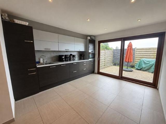 Maison unifamiliale à louer pour 780 euro avec 2 chambres à coucher