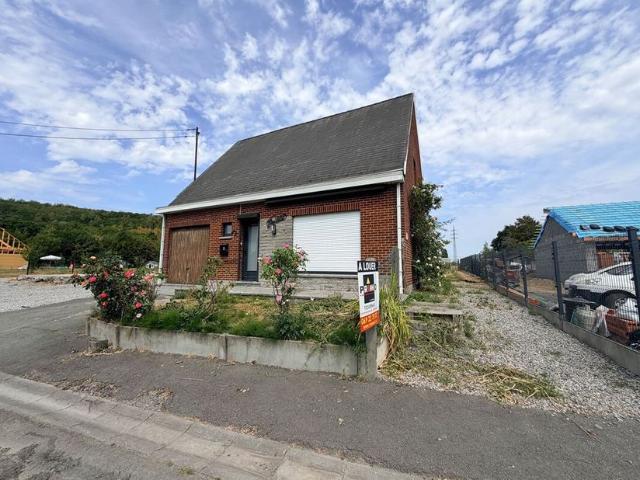 Maison unifamiliale à louer pour 1050 euro avec 3 chambres à coucher
