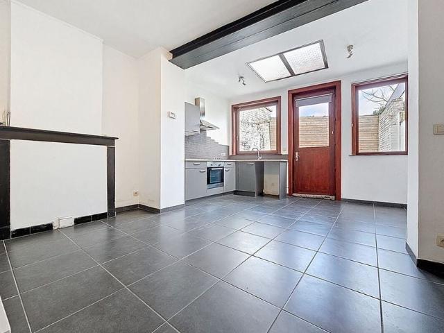 Maison unifamiliale à vendre pour 120000 euro avec 3 chambres à coucher