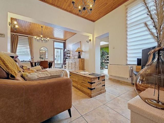 Maison unifamiliale à vendre pour 175000 euro avec 4 chambres à coucher