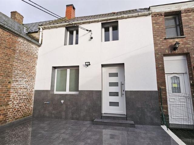 Maison unifamiliale à vendre pour 180000 euro avec 2 chambres à coucher