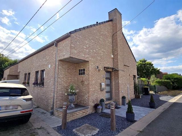 Maison unifamiliale à vendre pour 240000 euro avec 2 chambres à coucher