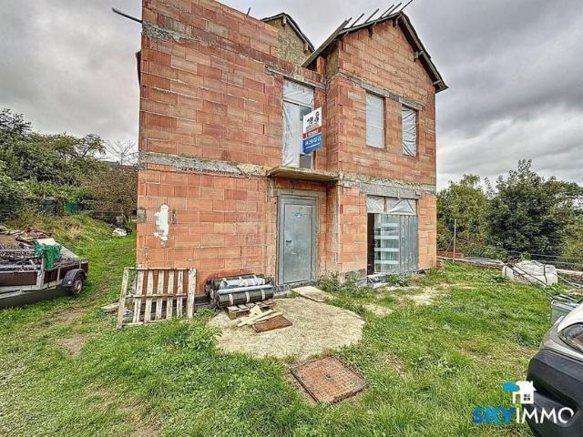Maison unifamiliale à vendre pour 399900 euro avec 5 chambres à coucher