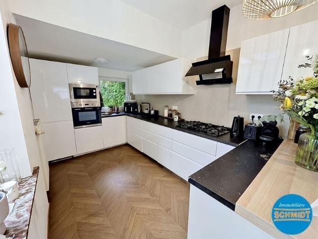 Maison unifamiliale à vendre pour 545000 euro avec 4 chambres à coucher