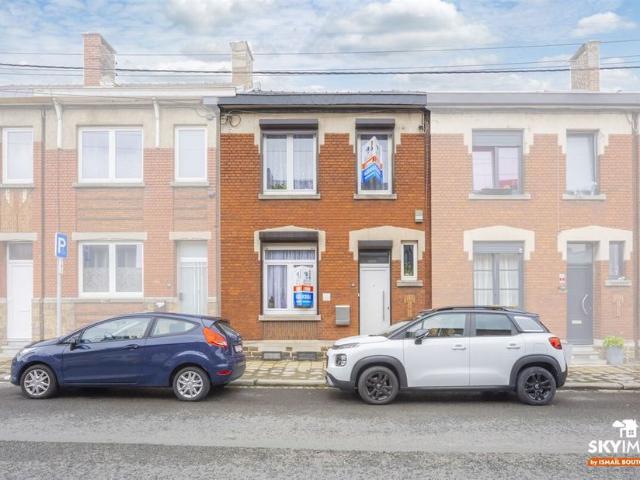 Maison unifamiliale à vendre pour 70000 euro avec 5 chambres à coucher