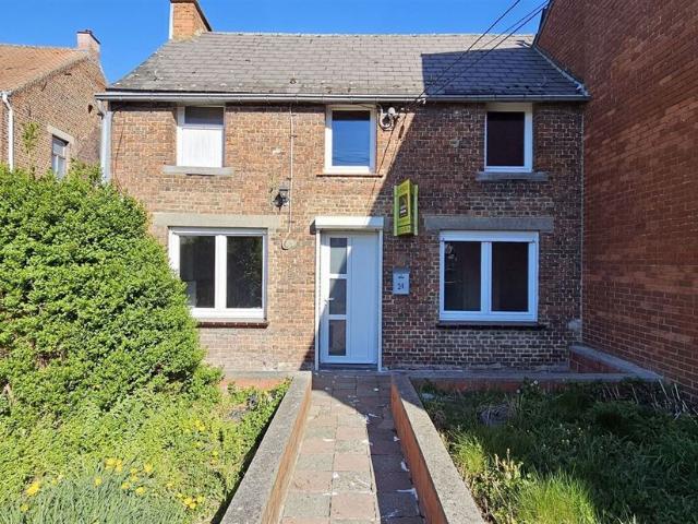Maison unifamiliale à vendre pour 75000 euro avec 2 chambres à coucher