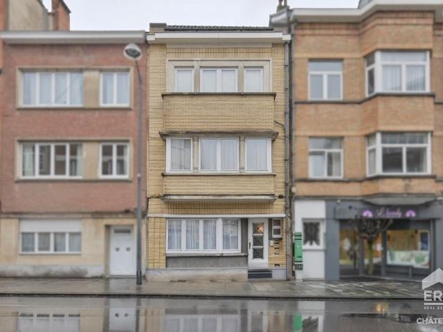 Maison unifamiliale à vendre pour 850000 euro avec 3 chambres à coucher