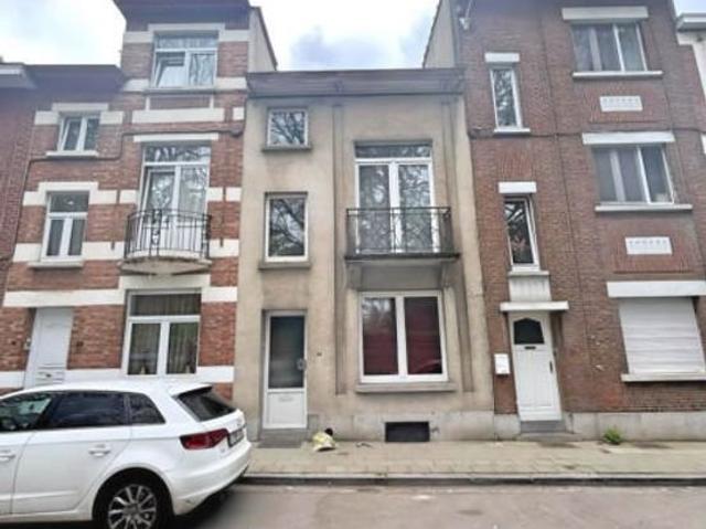 MAISON UNIFAMILIALE 3 CHAMBRES AVEC JARDIN A VENDRE