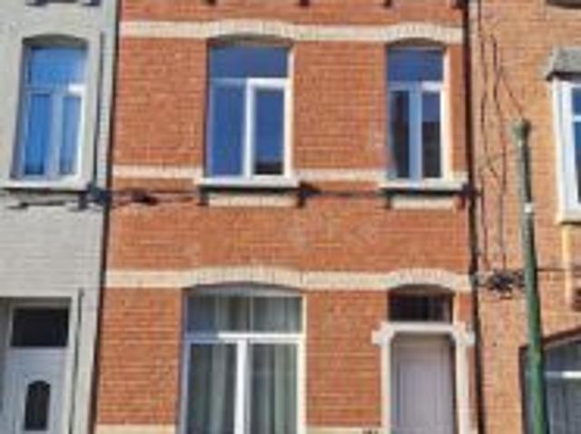 maison unifamiliale