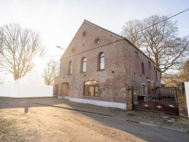 Maison ultra spacieuse