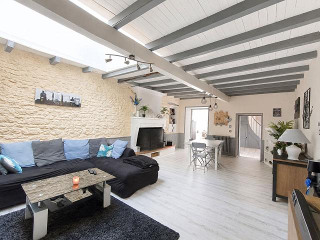 Maison Val De Cognac 6 pièces 177 m2 177m² Cherves Richemont