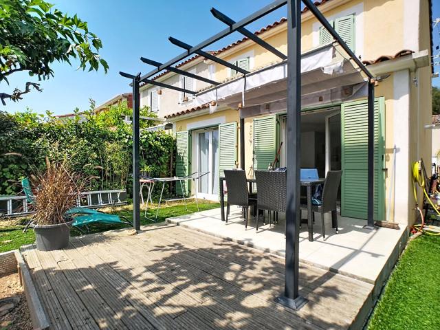 Maison Vallauris 4 pièces avec jardin et garage Idéal famil. 82m² Vallauris
