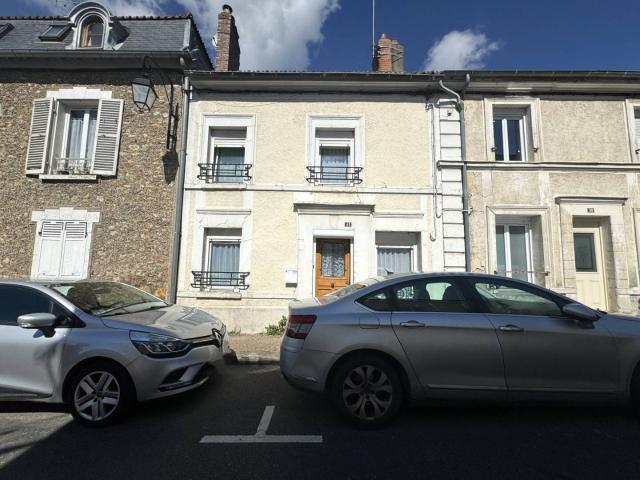 Maison Vendu Louée Idéalement Située