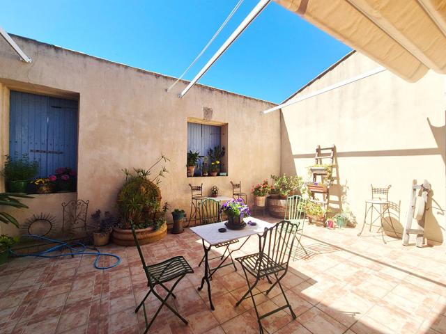 Maison vigneronne d'exception avec terrasse et grand garage 200m² Nissan lez Enserune