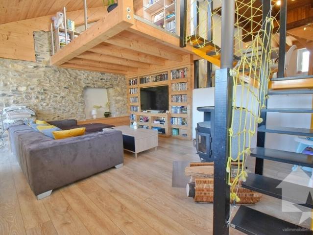 Maison villageoise, au calme et en excellent état !