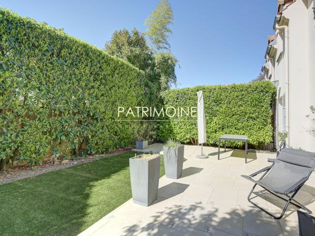 Maison Ville D Avray 6 pièce s 190 m2