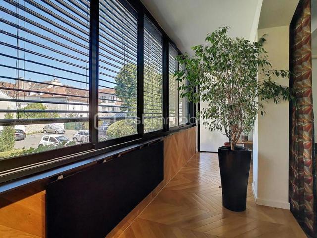 MAISON VILLE HAUT STANDING 215M² MEAUX CENTRE 4 CHAMBRES DPE C 640 000