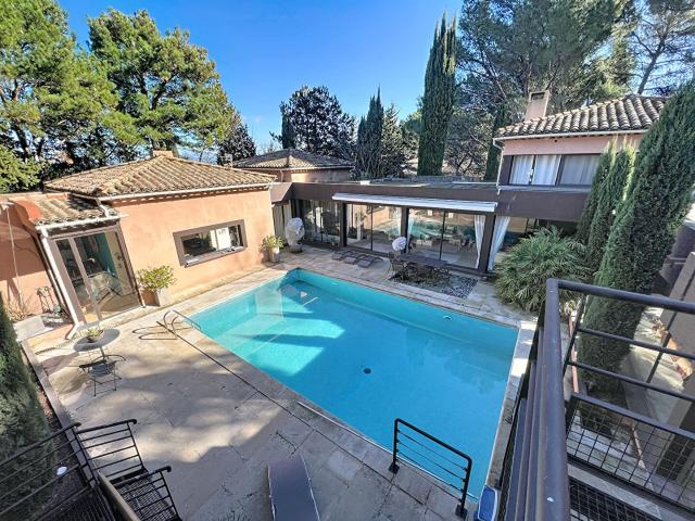 Maison Villeneuve Les Avignon 8 pièce s 275 m2 275m² Villeneuve lès Avignon