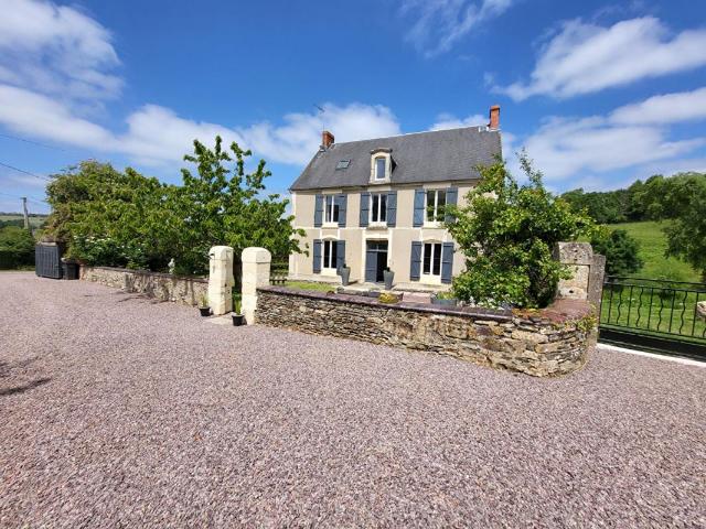 Maison Villers Bocage 8 pièce s 198 m2 terrain 3ha