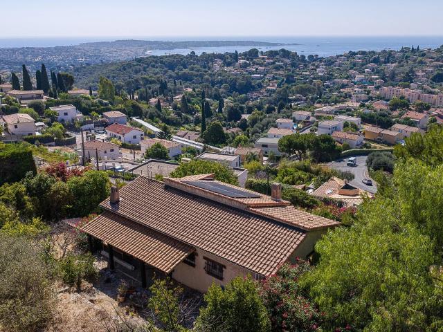 MAISON VUE MER PANORAMIQUE VALLAURIS