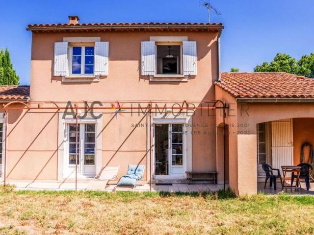 Maison Vue Alpilles, Jardin Et Potentiel Piscine 133m² Saint Rémy de Provence