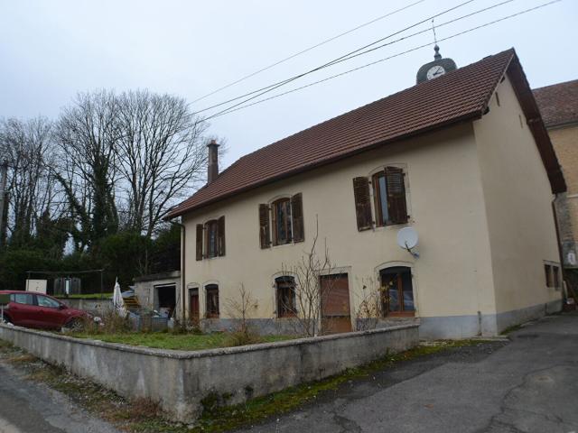 Maison Vyt les belvoir 9 pièces 150 m2